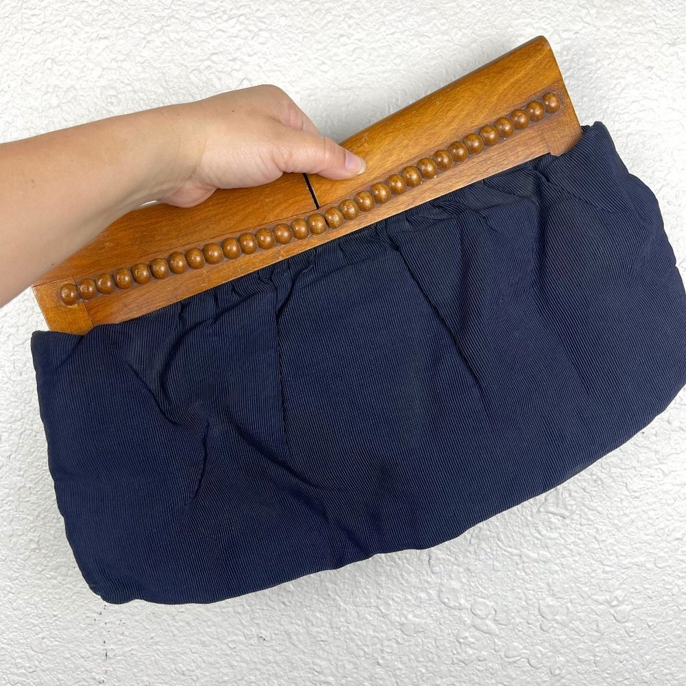 Vintage 70's Wooden Handle Ribbed Navy Blue Clutch - Picture 2 of 7